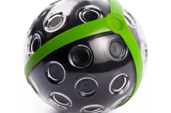 With a $1.25M crowdfunding raise, Panono’s throwable ball camera promises to produce true panoramic pictures