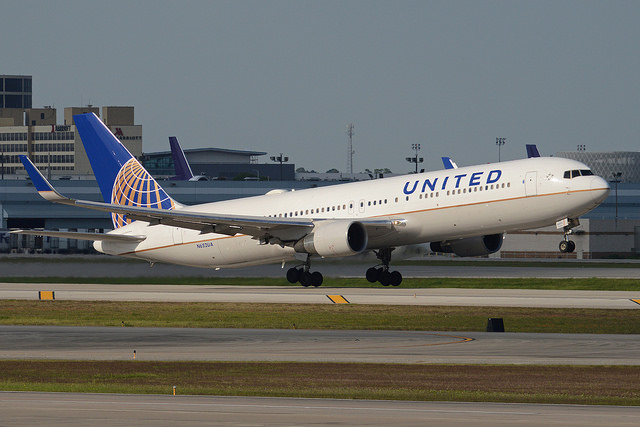 Why is United Airlines partnering with the polemic Palantir software company?